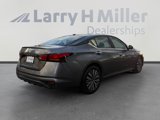 Used 2023 Nissan Altima 2.5 SV image 5