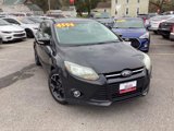 Used 2014 Ford Focus SE w/ Equipment Group 201A image 2