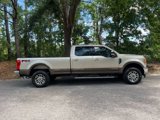 Used 2017 Ford F250 Lariat w/ Lariat Value Package image 4
