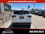 Used 2024 Jeep Compass Latitude image 6