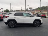 Used 2021 Chevrolet TrailBlazer LT w/ Driver Confidence Package image 4