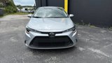 Used 2022 Toyota Corolla LE image 2