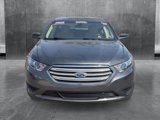 Used 2016 Ford Taurus SE image 2
