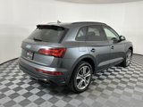 Used 2025 Audi Q5 2.0T Premium image 3