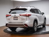 Used 2022 Toyota Highlander Platinum image 6