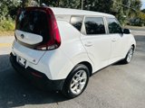 Used 2020 Kia Soul S image 3