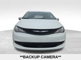 Used 2022 Chrysler Voyager LX image 4