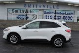 Used 2020 Ford Escape SE image 2