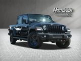Used 2022 Jeep Gladiator Sport image 2