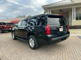 Used 2018 Chevrolet Suburban LT image 3