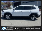 Used 2017 Jeep Cherokee Latitude w/ True North Edition image 2