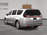 New 2025 Chrysler Pacifica Select image 4