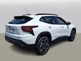New 2025 Chevrolet Trax RS w/ Sunroof Package image 3