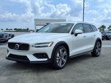 New 2025 Volvo V60 B5 Cross Country Plus w/ Protection Package Premier image 3