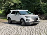 Used 2017 Ford Explorer Platinum image 3