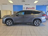 Used 2021 Toyota Highlander XLE image 5