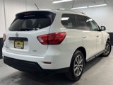 Used 2016 Nissan Pathfinder S image 4