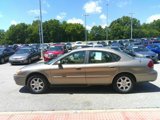Used 2005 Ford Taurus SEL image 4