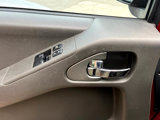 Used 2012 Nissan Frontier SV image 3