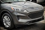 Used 2020 Ford Escape SE image 2