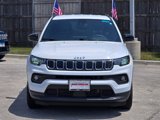 Used 2024 Jeep Compass Latitude image 2
