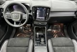 Used 2022 Volvo XC40 P8 Recharge Plus image 3