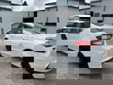 Used 2016 Ford Fusion SE w/ Equipment Group 202A image 4