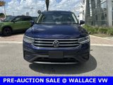 Certified 2022 Volkswagen Tiguan SE image 3