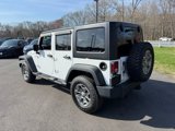 Used 2018 Jeep Wrangler Unlimited Rubicon w/ Cold Weather Group image 4