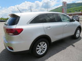 Used 2019 Kia Sorento LX image 3