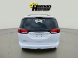 Used 2019 Chrysler Pacifica Touring-L image 4