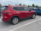 Used 2017 Nissan Rogue SV image 5