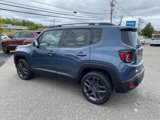 Used 2021 Jeep Renegade Latitude image 3