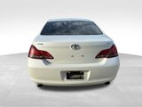 Used 2009 Toyota Avalon XLS image 6
