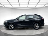 Used 2019 Jeep Cherokee Limited image 2