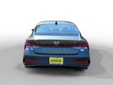 New 2025 Hyundai Elantra SE image 4