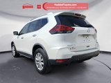 Used 2018 Nissan Rogue SV image 3