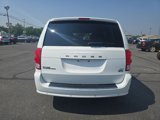 Used 2016 Dodge Grand Caravan SXT w/ Rear Park Assist Package image 5