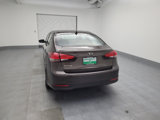 Used 2017 Kia Forte LX image 6
