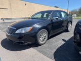 Used 2012 Chrysler 200 Limited image 2