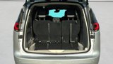 Used 2023 Chrysler Pacifica Touring-L image 5