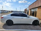 Used 2011 Hyundai Genesis 3.8 image 2