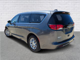 Used 2022 Chrysler Voyager LX image 5