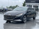 Used 2022 Hyundai Elantra Limited image 3