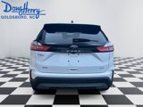 Used 2022 Ford Edge SEL image 4
