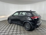 Used 2021 Nissan Kicks S image 5