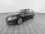 Certified 2024 Nissan Altima 2.5 SV image 4