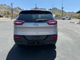 Used 2018 Jeep Cherokee Latitude Plus w/ Comfort/Convenience Group image 6