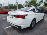 Used 2023 Nissan Altima 2.5 SV image 3