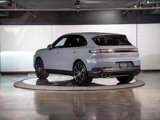 Certified 2024 Porsche Cayenne S image 4